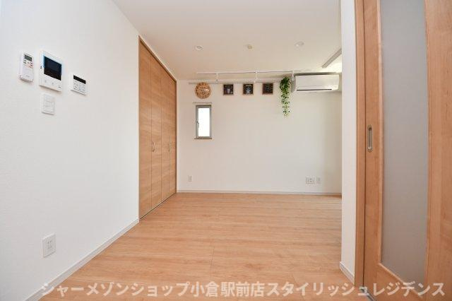 プルーム中原東の居間・リビング
