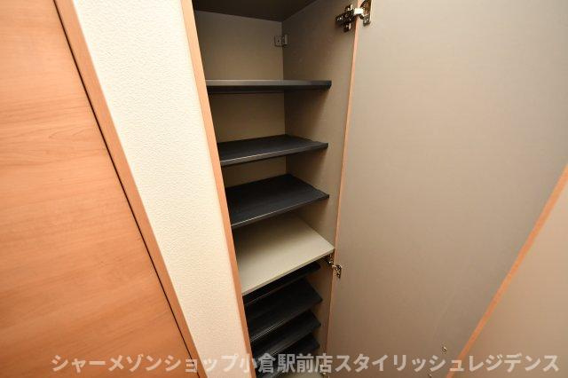 プルーム中原東の収納