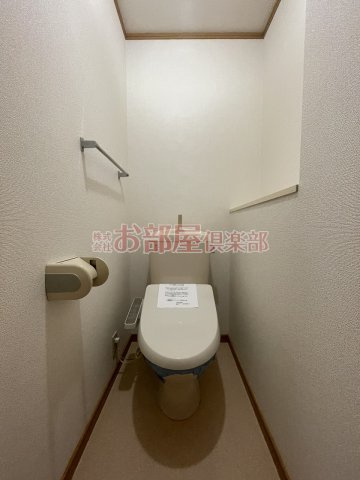 ポラリス弐番館のトイレ|落ち着いた色調のトイレです