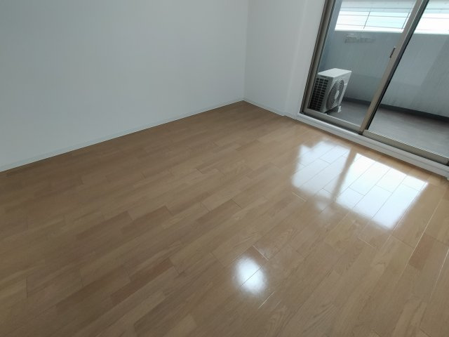 【居間・リビング】 | TLRレジデンス高井田