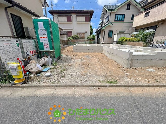 久喜市葛梅４期　新築一戸建て　グラファーレの駐車場|2026/8/6　撮影