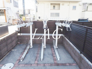 【その他共用部分】 | カーサ・ポポロ | 駐輪場です。