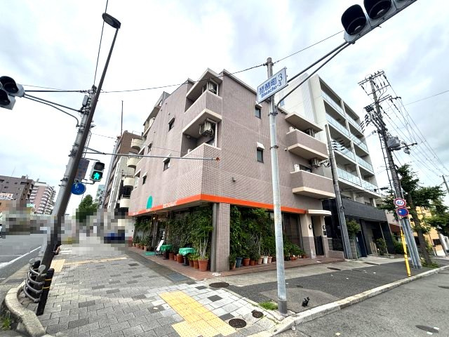 レジェンド六甲の外観