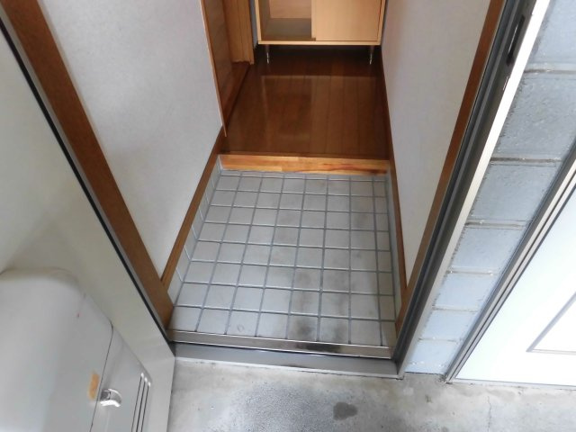 コスモメゾンⅠの玄関