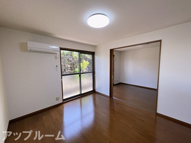 サンルガールの内装