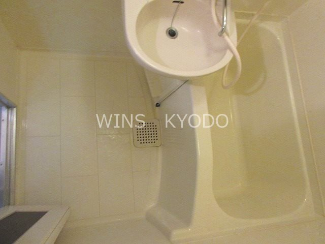 世田谷区千歳台３丁目の賃貸マンションの浴室