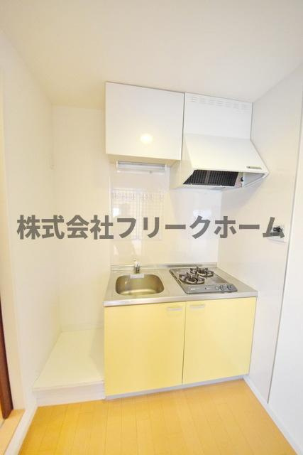 三鷹市上連雀２丁目のアパートのキッチン