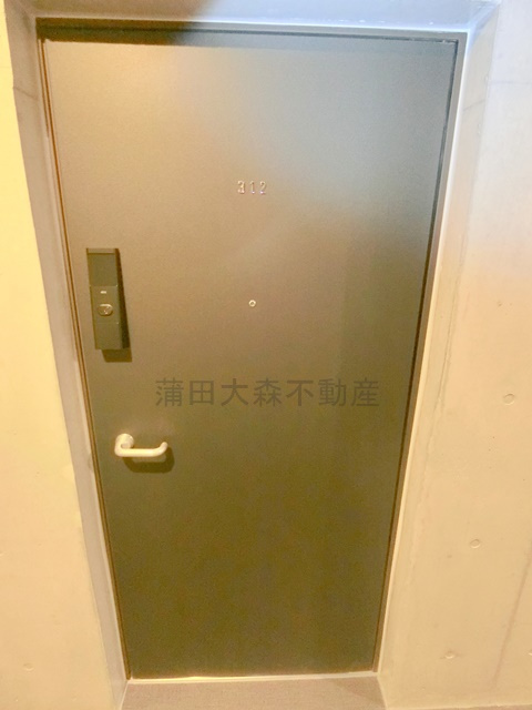 ZOOＭ蒲田EASTの玄関