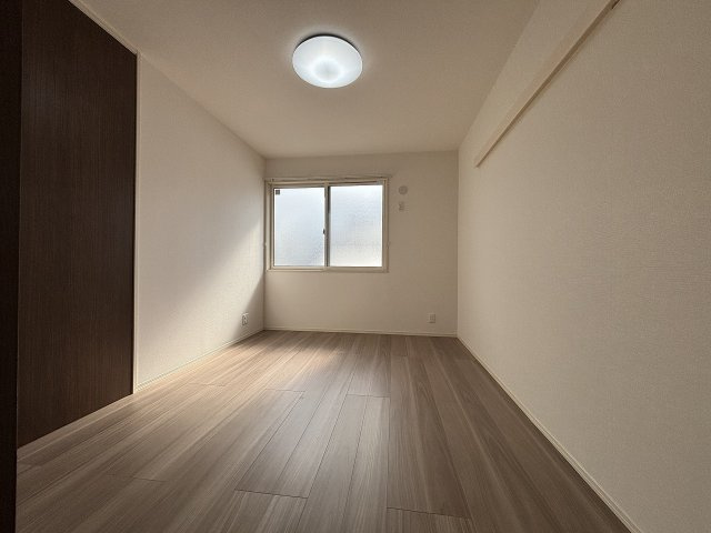 サクラビレッジ豊中本町Ｂ棟の寝室