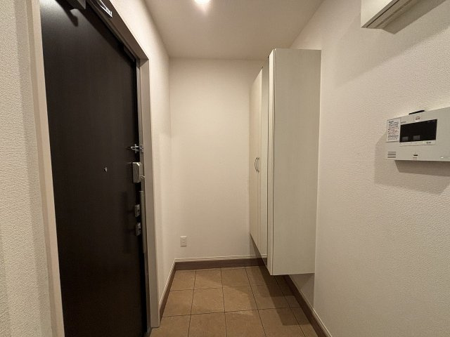 サクラビレッジ豊中本町Ｂ棟の玄関