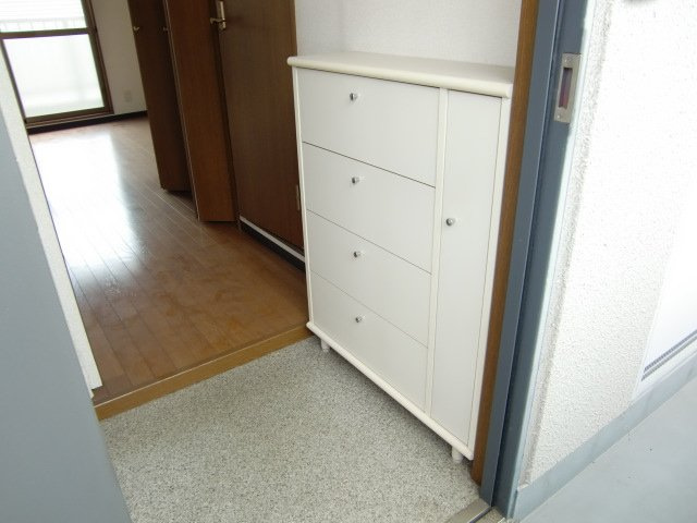 フレンディ北条の玄関