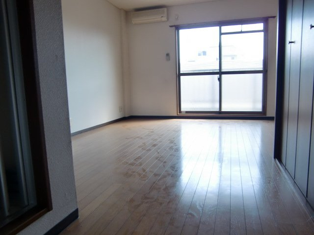 フレンディ北条の内装