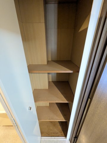 エスポワール松風台Ⅲ番館の収納