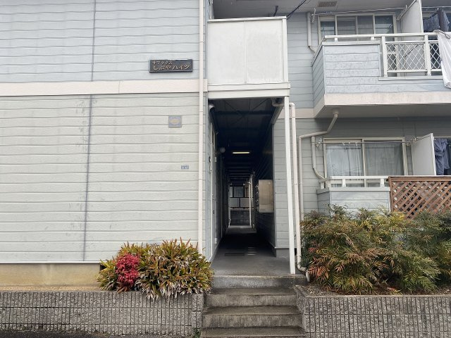 サマックス渋谷ハイツのエントランス