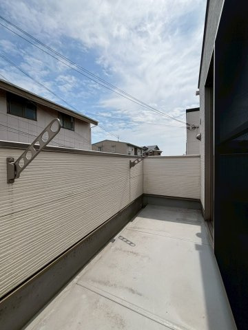 堺市鳳西町3丁目戸建のバルコニー