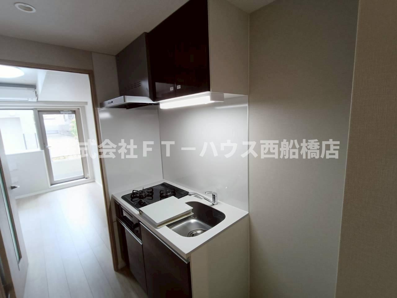 Alivis原木中山のキッチン
