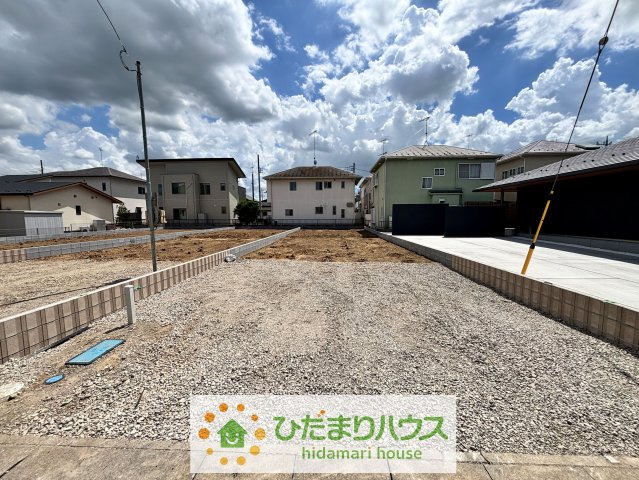 加須不動岡　新築一戸建て　01　リーブルガーデンの駐車場|26/08/07　撮影