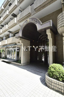 【エントランス】 | 清潔なエントランスです