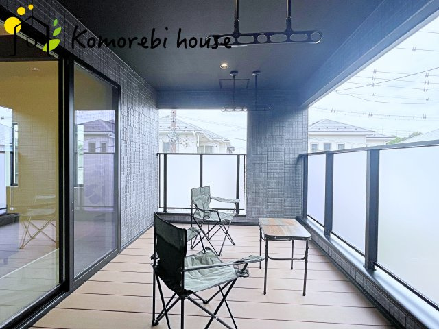 大宮南中野　新築一戸建て　ルシェール　Gのバルコニー|広々としたバルコニーです
