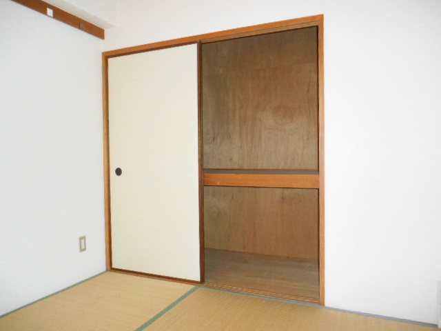 サン豊中の収納
