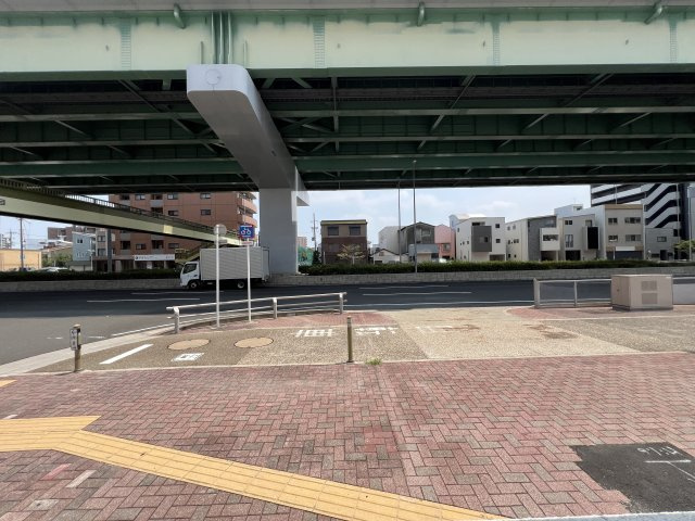 グランテラス熱田の駐車場