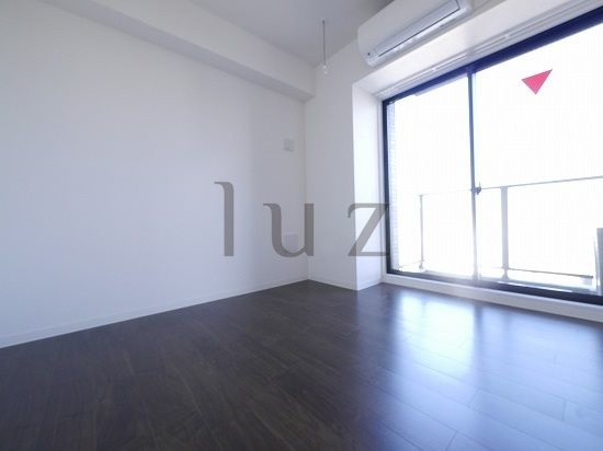 フェルクルールプレスト西横浜の居間・リビング|眺めの良いお部屋です