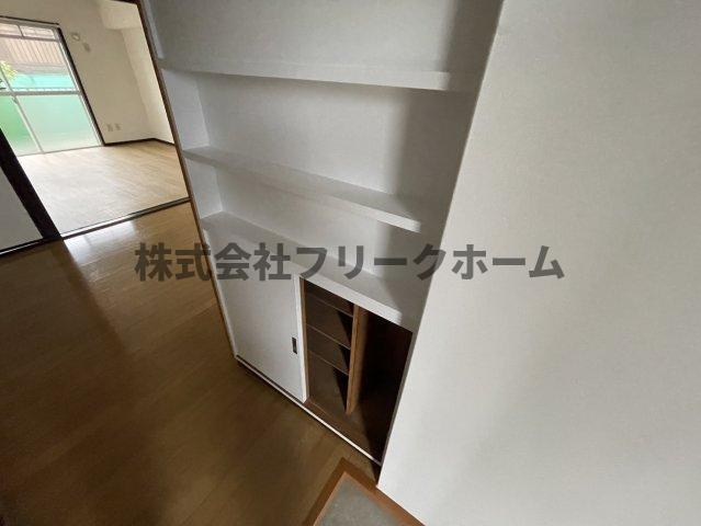 三鷹台サンハイツの収納