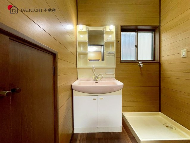 【独立洗面台】 | 桶川市大字上日出谷　中古戸建