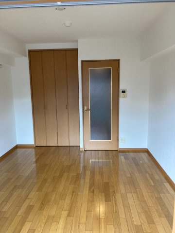 福岡市博多区美野島２丁目の賃貸マンションの内装