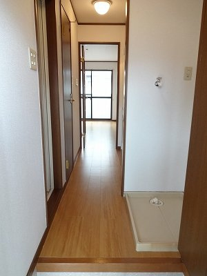 アルフ　ハイムの玄関|清潔なエントランスです
