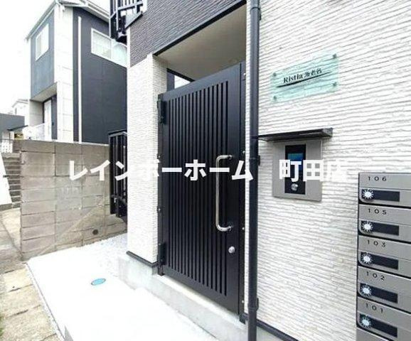 Ristia海老名※初期費用分割あと払いサービス利用可能物件のエントランス