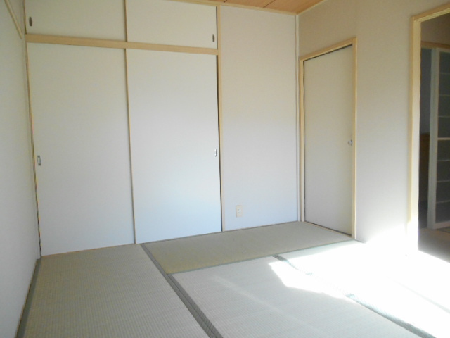 サンライズ曽根西ハイツのその他