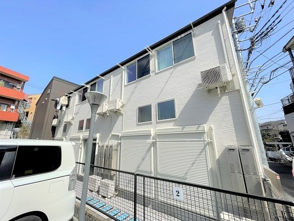 アザーレ・ターコイズよみうりランド前の外観