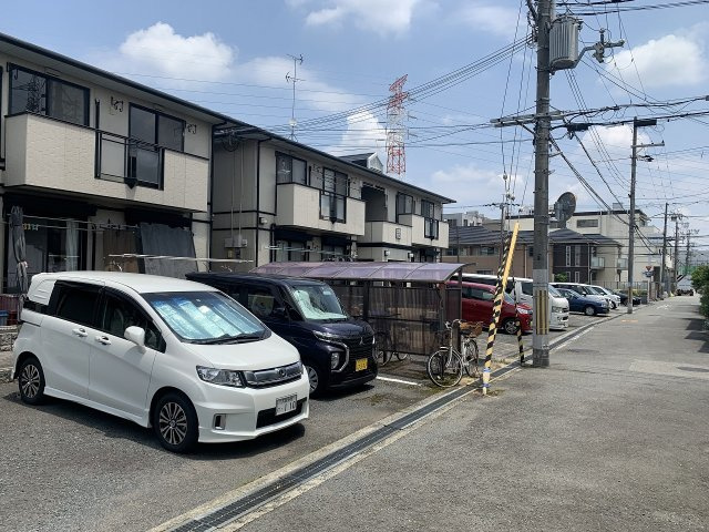 サンライフの駐車場