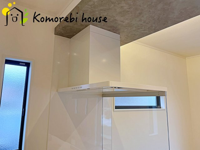 大宮南中野　新築一戸建て　ルシェール　Dのキッチン|26.8.28　撮影済み