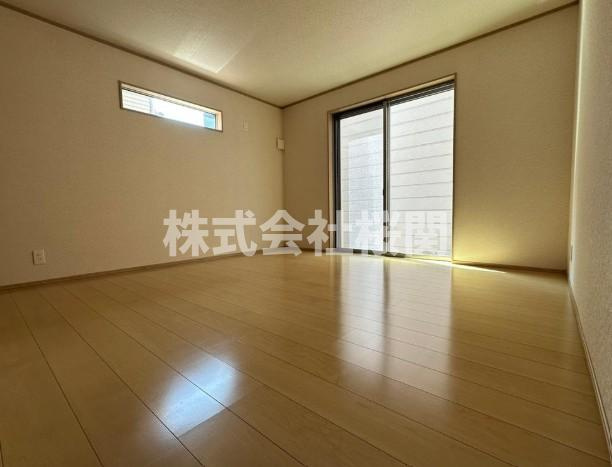 横浜市南区大岡1丁目貸家の居間・リビング