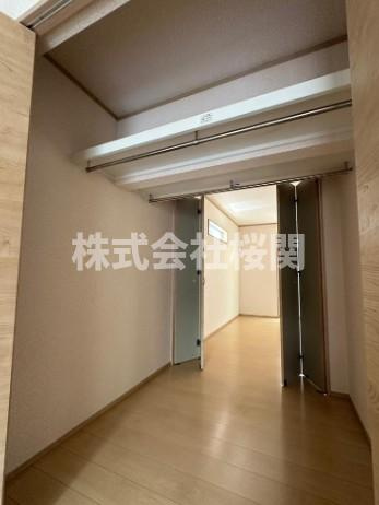 横浜市南区大岡1丁目貸家の収納