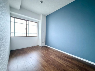 【子供部屋】 | 岸和田コーポラス２番館 | 岸和田カンカンベイサイドモールEASTまで徒歩１５分！ですので、休日のお出かけや普段のお買い物にも便利ですね♪