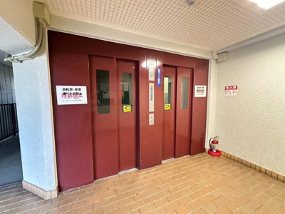 【設備】 | 岸和田コーポラス２番館 | 【エレベーター】荷物が多い日も楽々にお部屋に持っていけますね！
