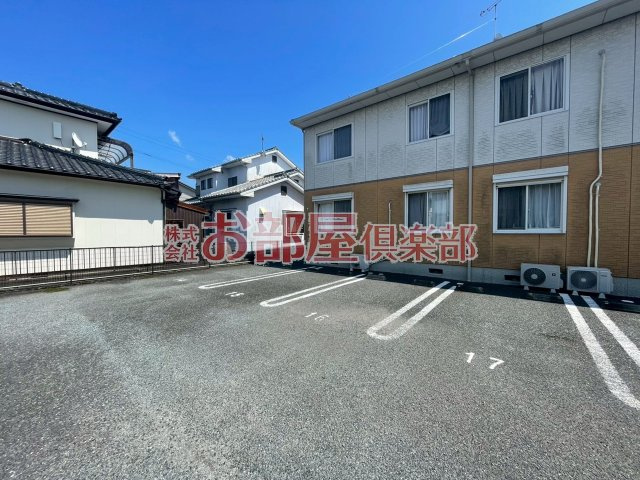 サンライズ北野Ⅽの駐車場|駐車場があります