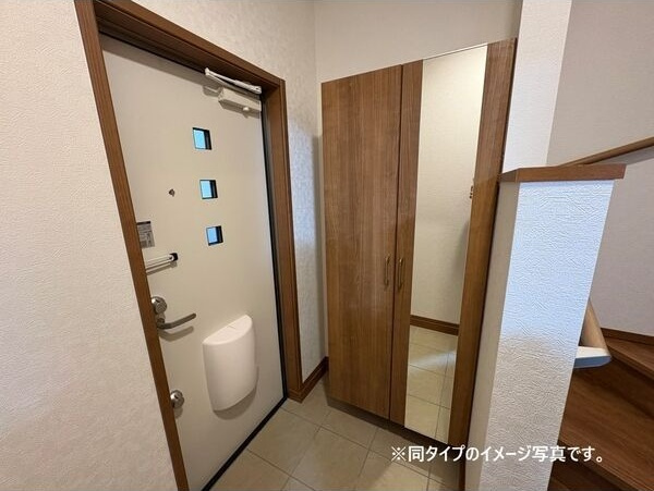 フルハウス矢巾の玄関
