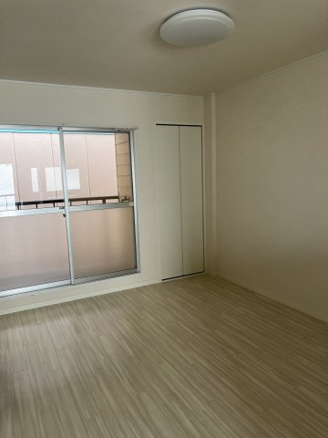 ビバ神原の居間・リビング|こちらの居間で趣味の時間をお楽しみください