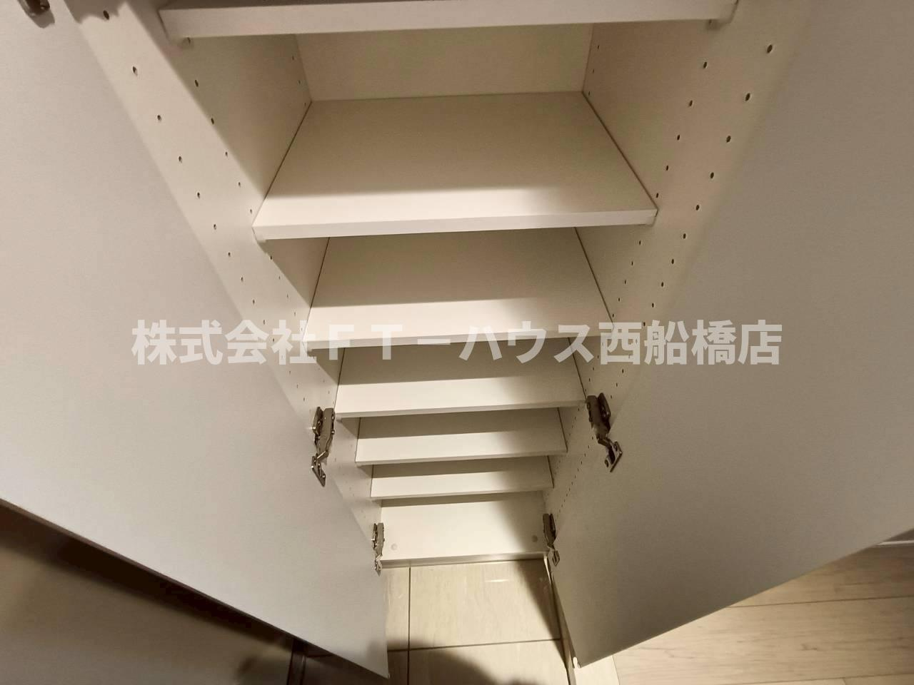 Alivis原木中山の収納