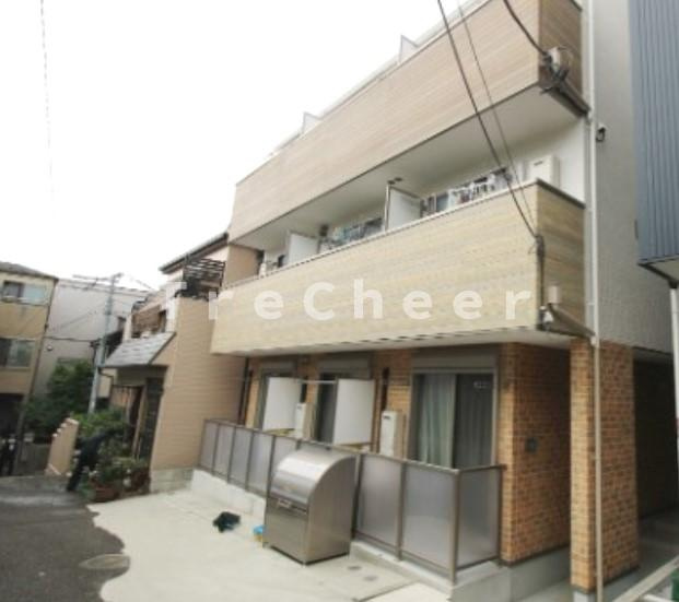 Glanz氷川町のエントランス
