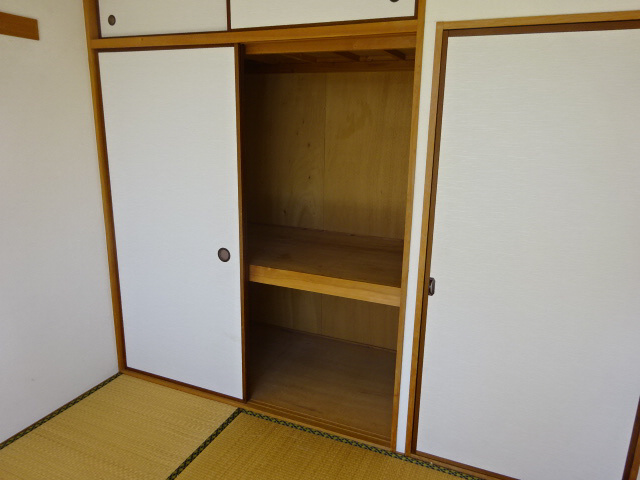 エルメゾンの寝室