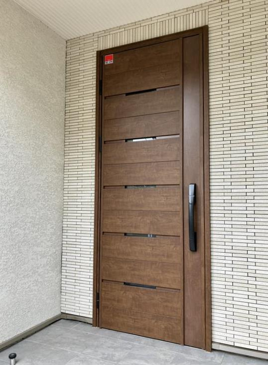 船橋戸建のエントランス