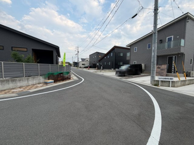 【前面道路含む現地写真】 | 前橋市江木町 3SLDK 平屋