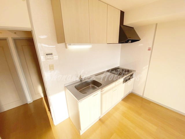藤沢市本鵠沼５丁目の賃貸マンションのキッチン