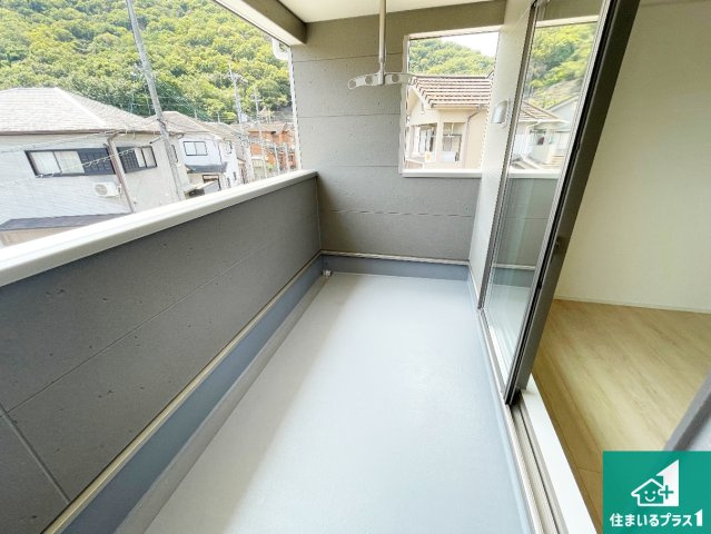 姫路市広畑区西蒲田　第18期　新築一戸建てのバルコニー|ワイドバルコニーは洗濯物を干すスペースが広いのでご家族が多くても安心！