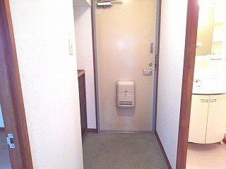 レジデンスサンパークの玄関|毎日通る玄関はこちらです